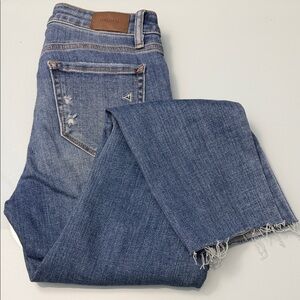 Hidden Distressed Crop Jeans